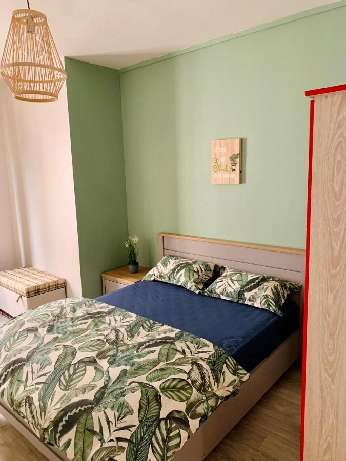 Ibiza Apartment - 150M From The Beach Flic en Flac Bagian luar foto